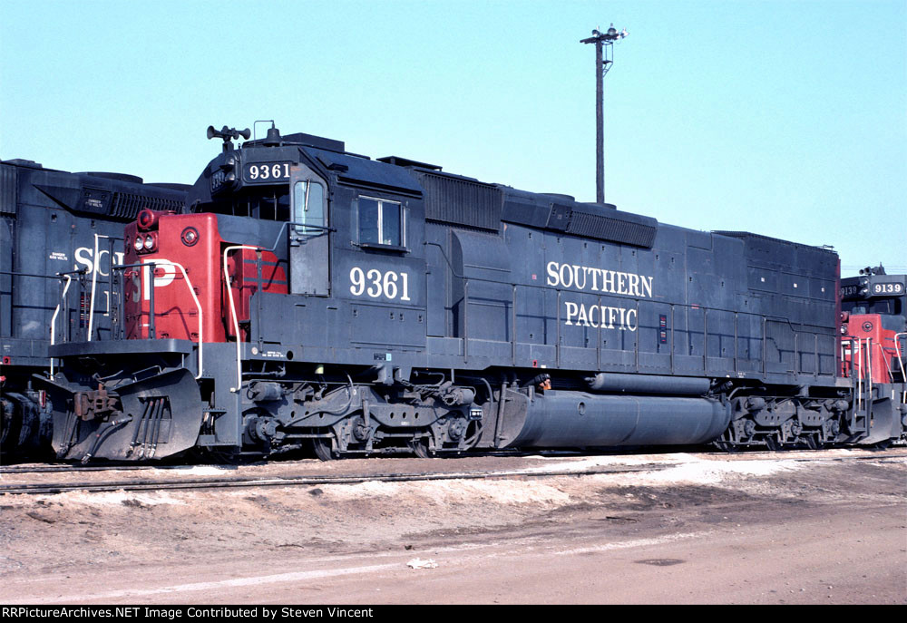 Southern Pacific SD45T-2 #9361